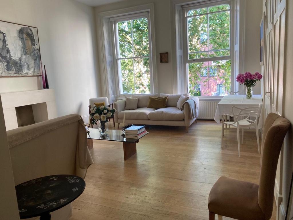 Beautiful Hyde Park Flat London
